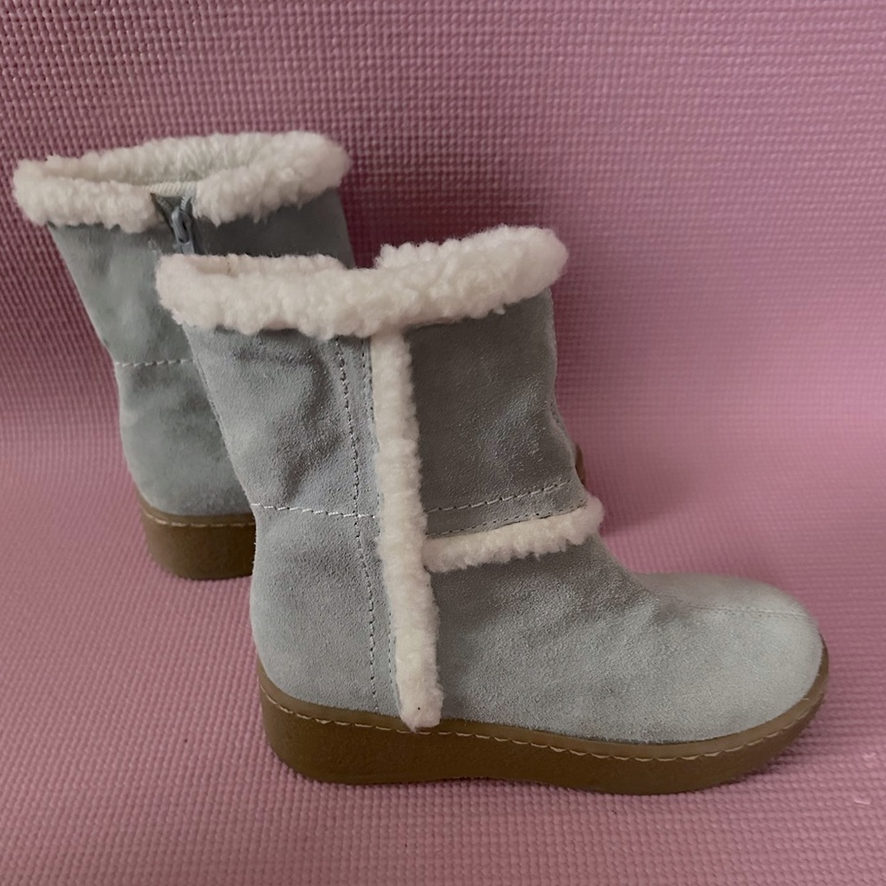 Gap boots